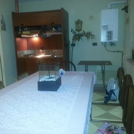 Reggio House Cost Per 4 * Reggio di Calabria