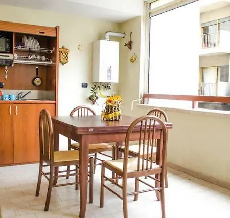 Reggio House Cost Per 4 Lägenhet Reggio di Calabria